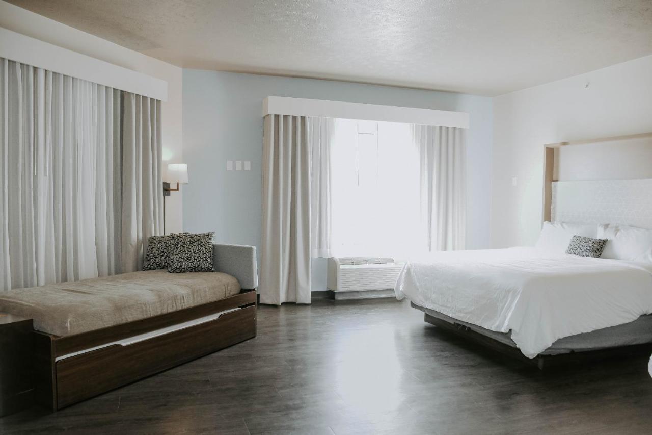 Holiday Inn Omaha Downtown - Waterpark By Ihg Extérieur photo